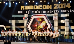 Các đội tuyển Robocon sinh viên Đại Học Duy Tân tự tin tiến thẳng vào vòng chung kết