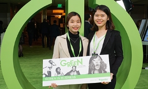 Sinh viên Duy Tân giành giải Women in Business Award tại Mỹ