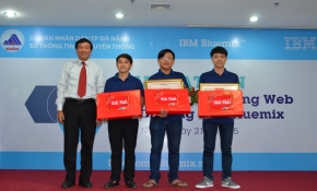 Cuộc thi Hackathon-IBM 2015 tại Đà Nẵng:Đại học Duy Tân thắng lớn ôm trọn Giải thưởng “khủng”
